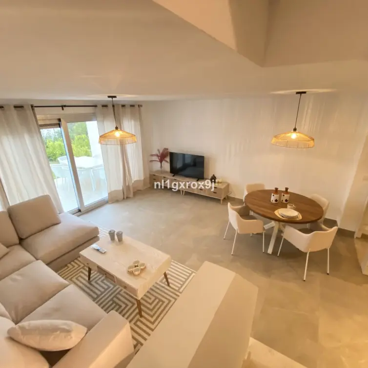 Venta de adosado en Estepona
