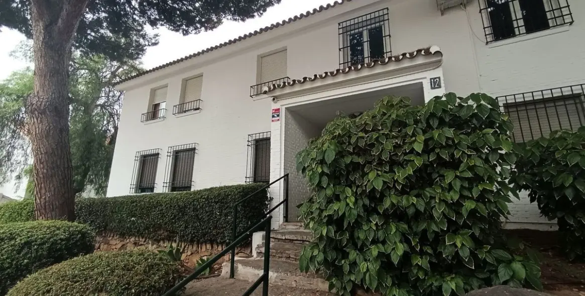 Venta de apartamento en planta baja en Nagüeles 1