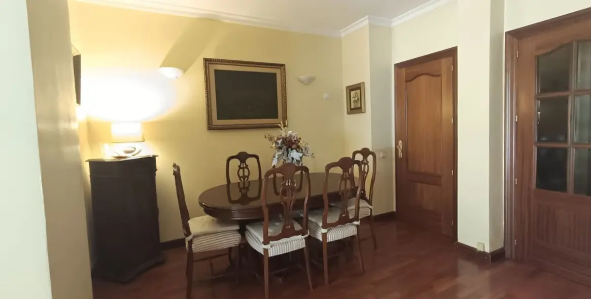 Venta de apartamento en planta baja en Nagüeles 10