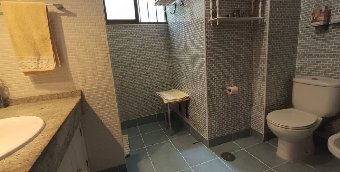 Venta de apartamento en planta baja en Nagüeles 29