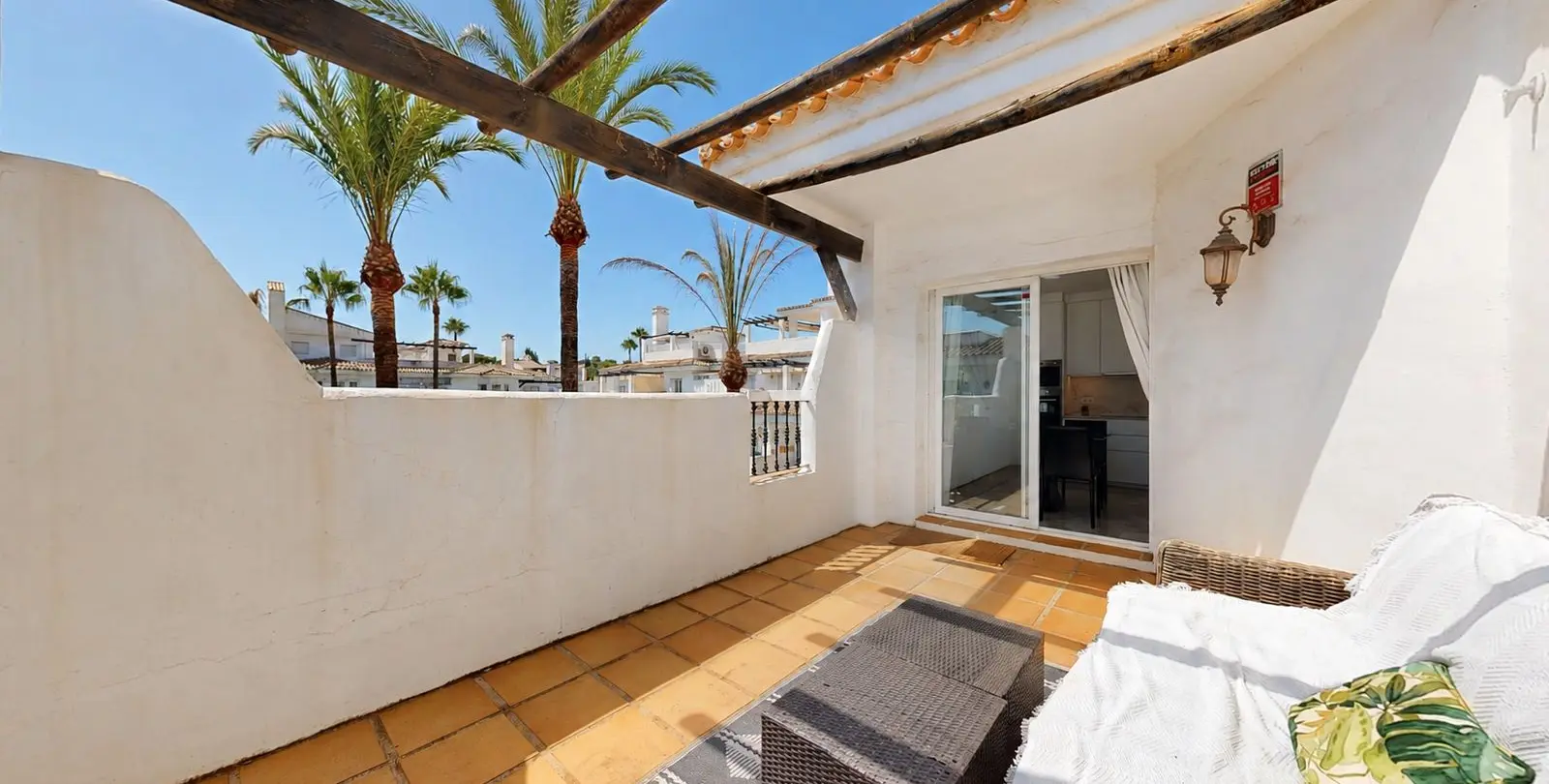 Sale of penthouse duplex in Nueva Andalucía 5