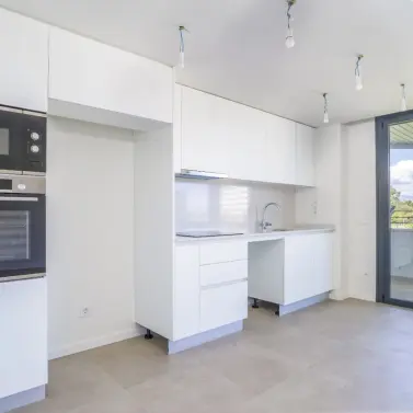 Venta de apartamento en planta media en Torremolinos