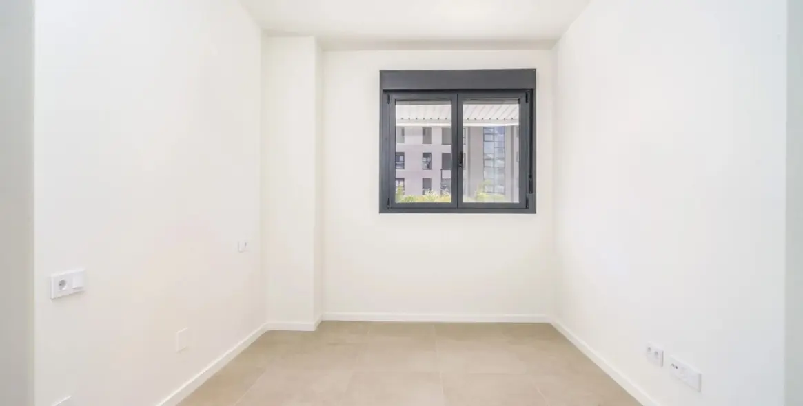Venta de apartamento en planta media en Torremolinos 11