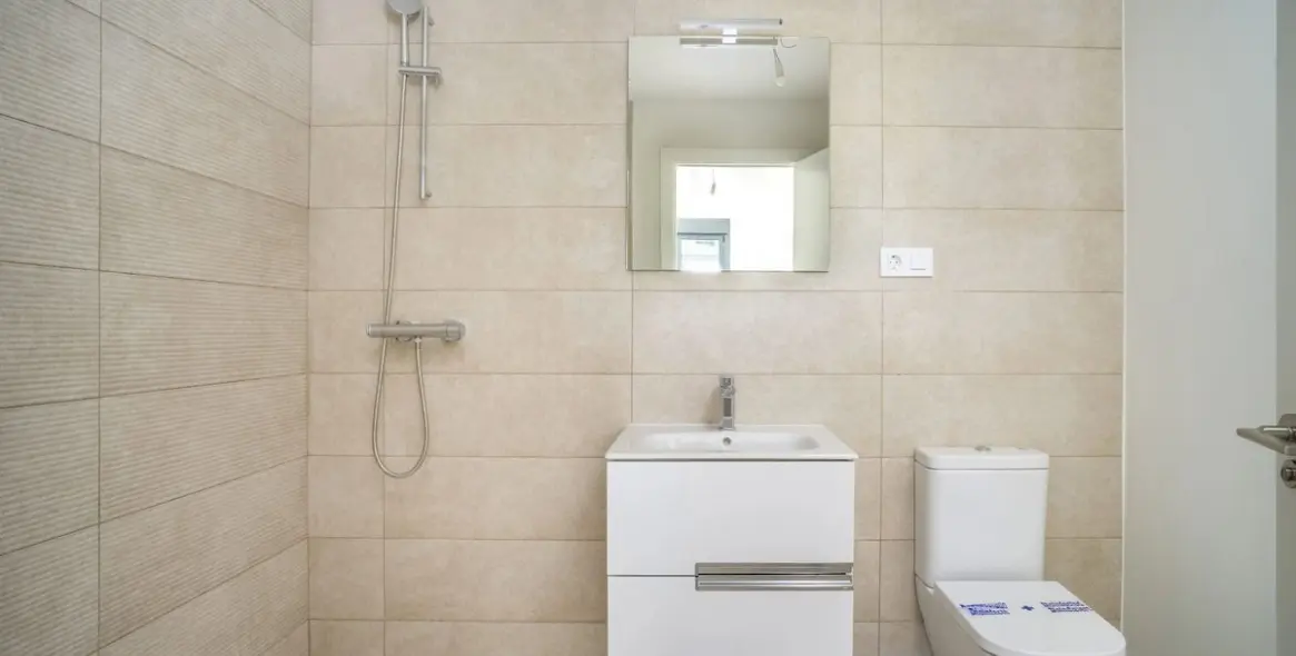 Venta de apartamento en planta media en Torremolinos 15