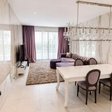 Venta de apartamento en planta baja en Estepona