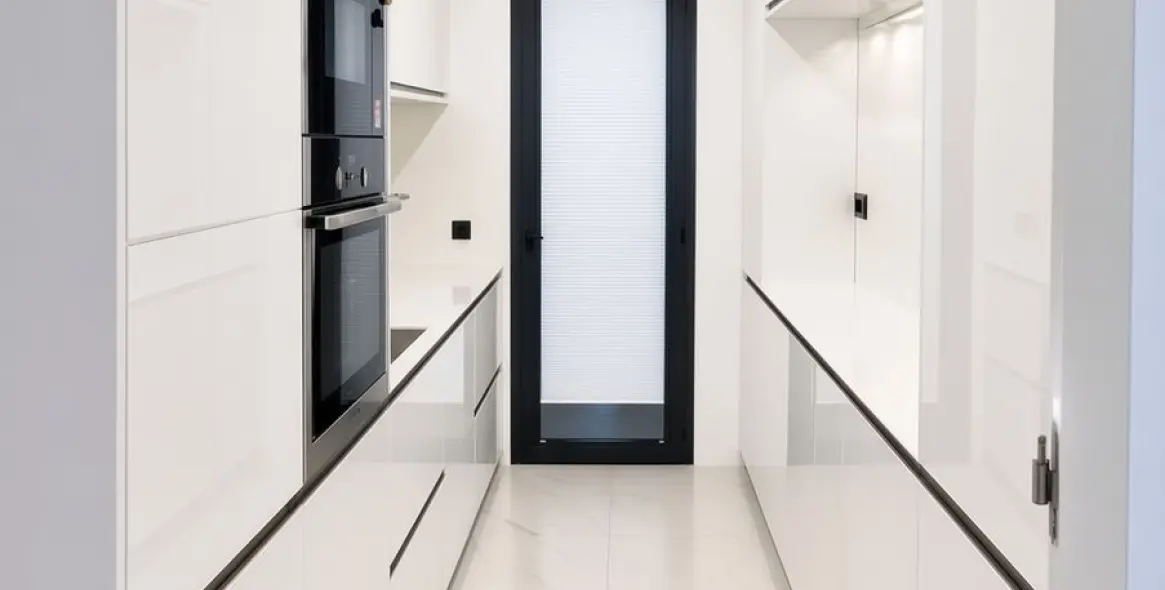 Venta de apartamento en planta baja en Estepona 13