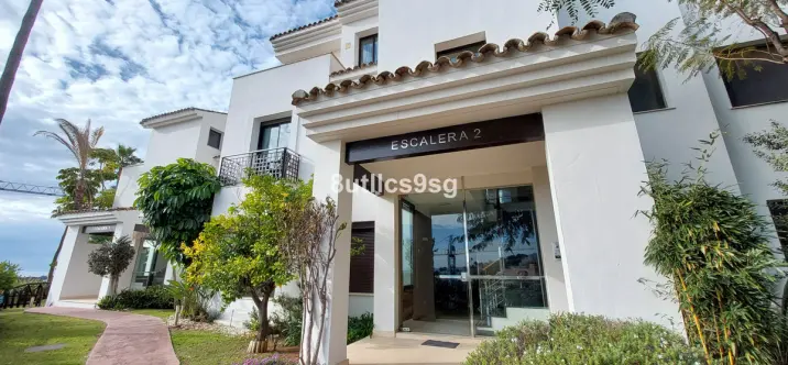 Venta de apartamento en planta baja en Benahavís 3