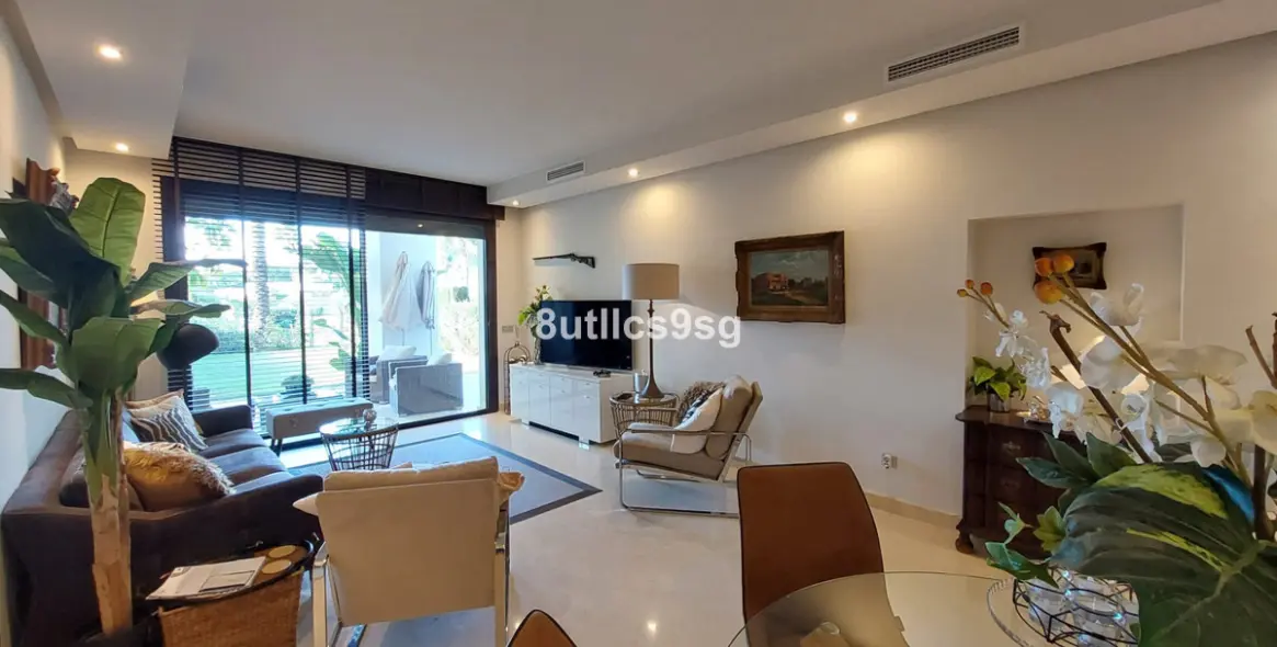 Venta de apartamento en planta baja en Benahavís 11