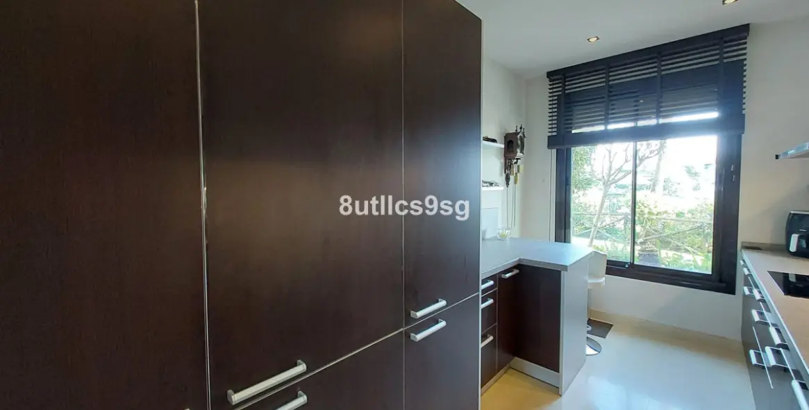 Venta de apartamento en planta baja en Benahavís 19