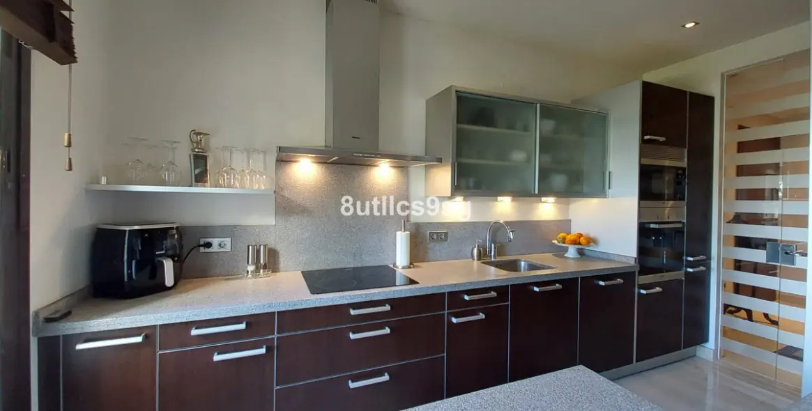 Venta de apartamento en planta baja en Benahavís 20