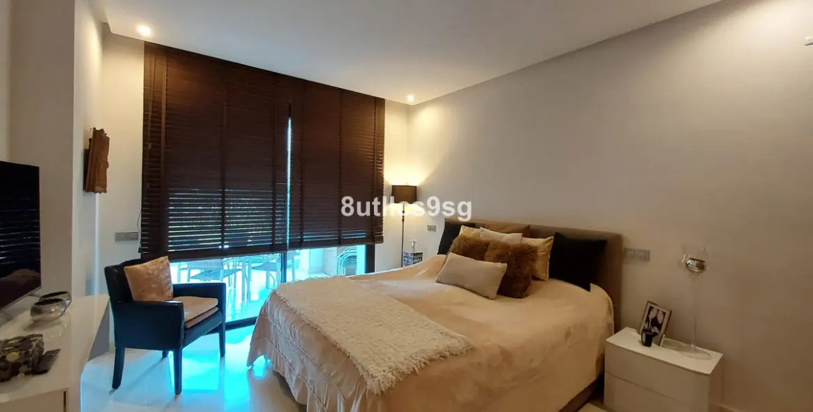 Venta de apartamento en planta baja en Benahavís 22