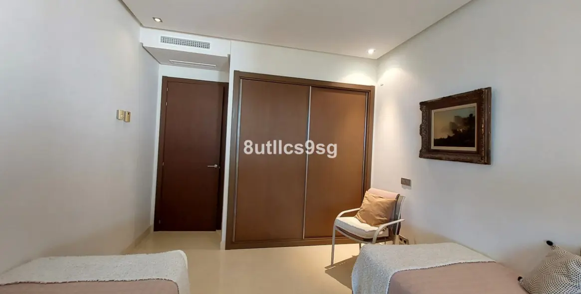 Venta de apartamento en planta baja en Benahavís 26