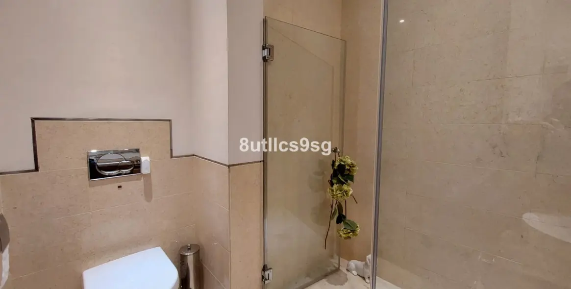 Venta de apartamento en planta baja en Benahavís 27