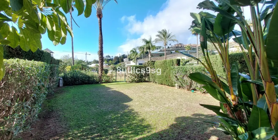 Venta de apartamento en planta baja en Benahavís 33