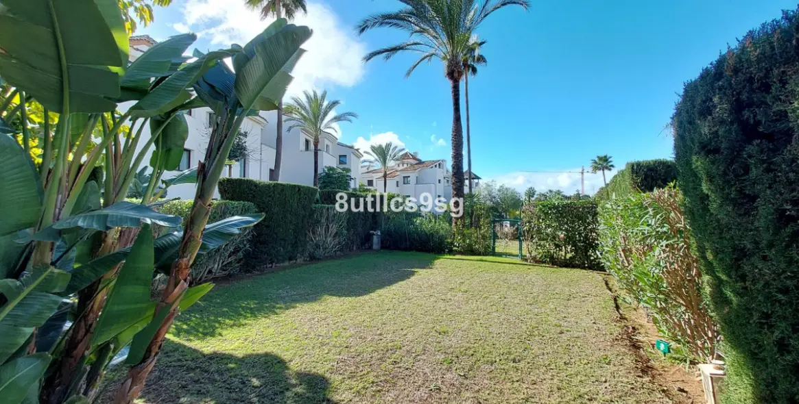 Venta de apartamento en planta baja en Benahavís 34
