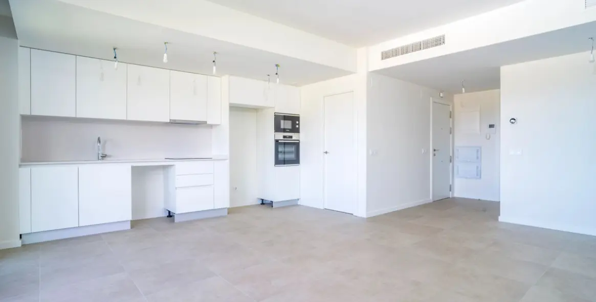 Venta de apartamento en planta media en Torremolinos 6