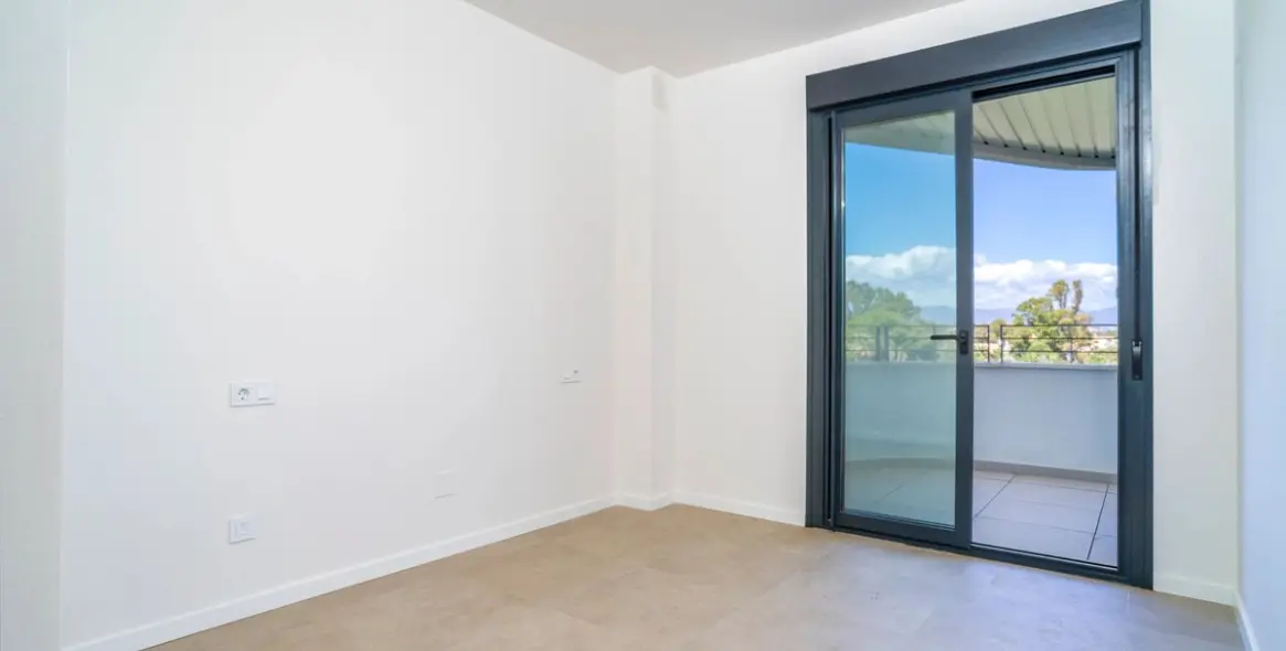 Venta de apartamento en planta media en Torremolinos 16