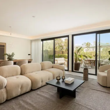 Venta de apartamento en planta media en Nueva Andalucía