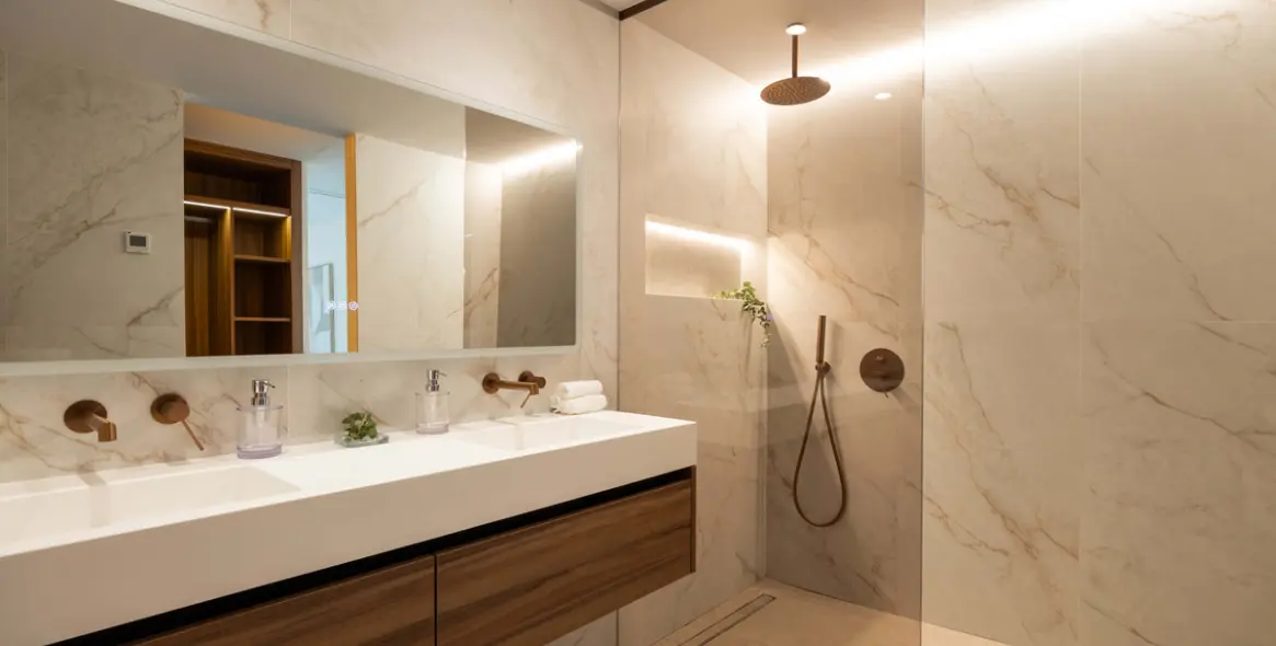 Venta de apartamento en planta media en Nueva Andalucía 19