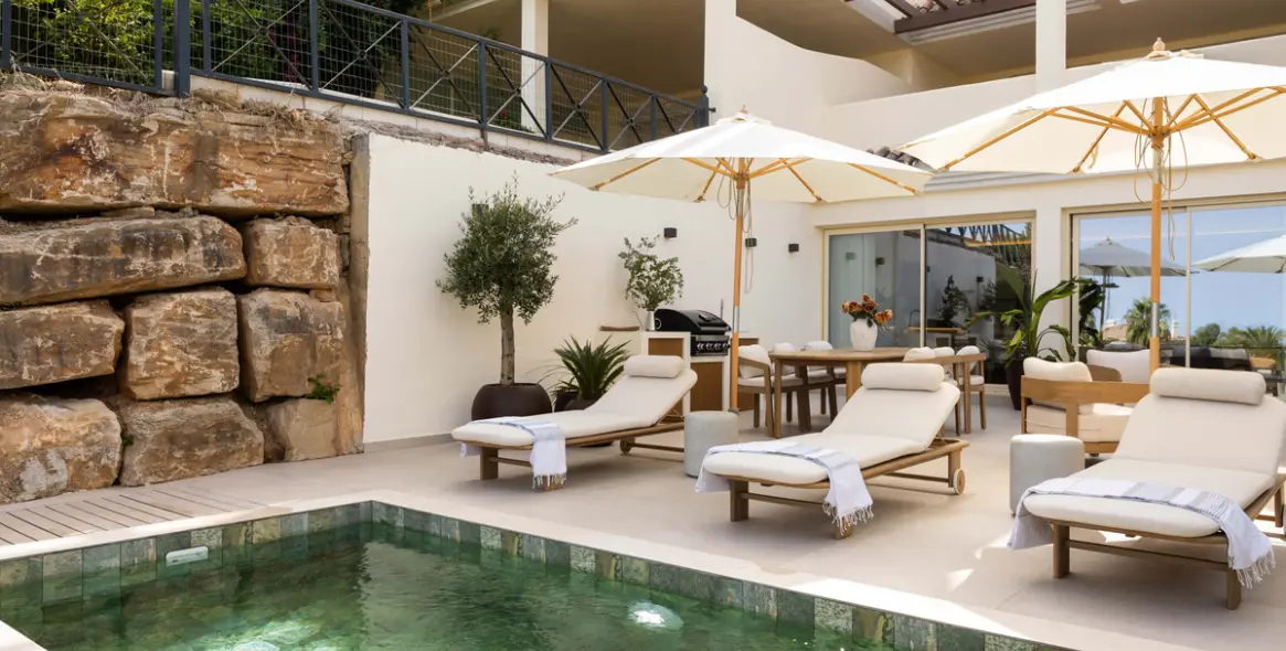 Venta de apartamento en planta media en Nueva Andalucía 24