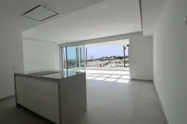 Image 4 thumb