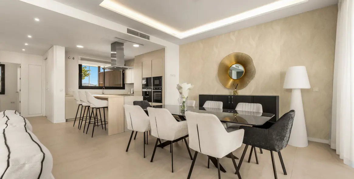 Venta de casa pareada en Río Real 7