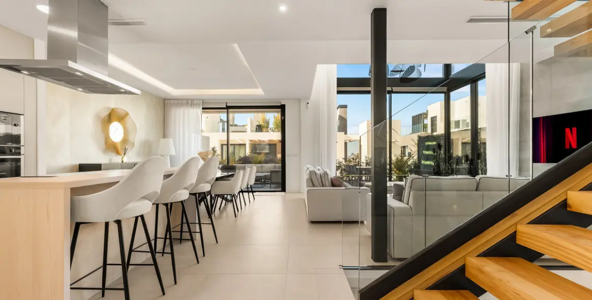 Venta de casa pareada en Río Real 9