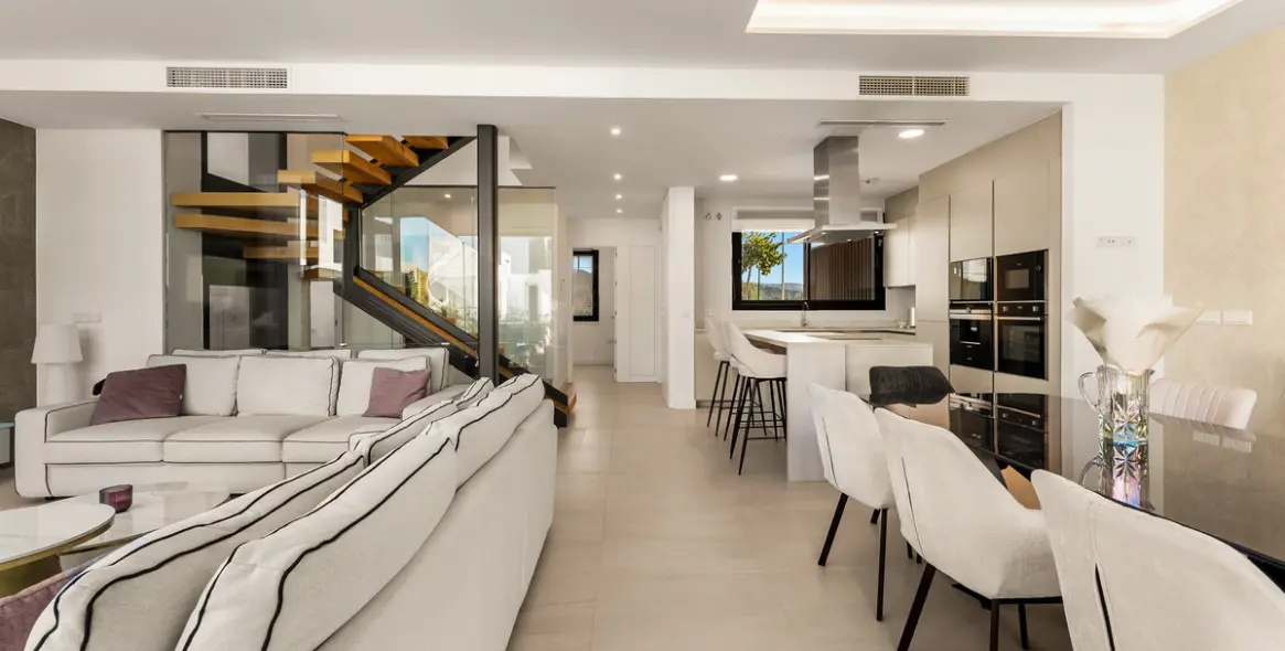 Venta de casa pareada en Río Real 50