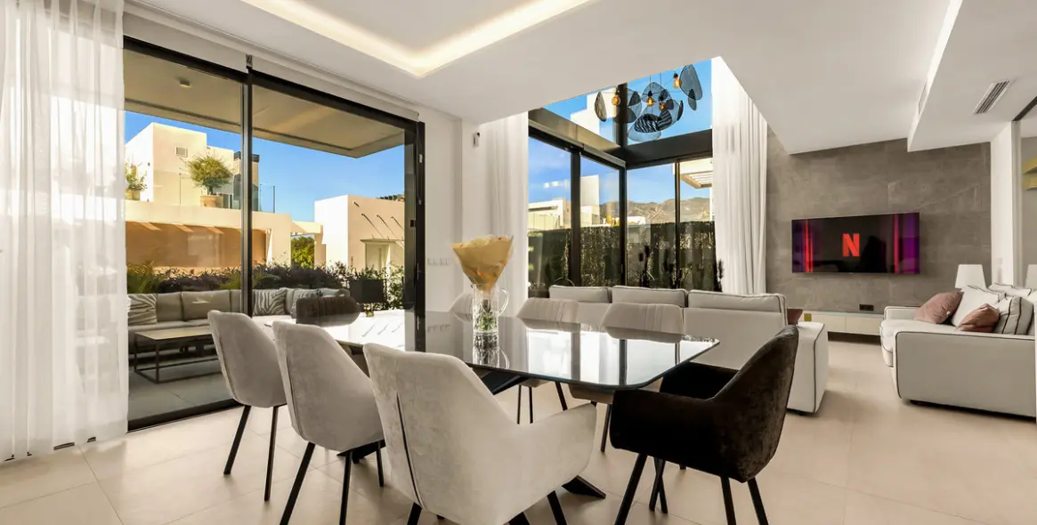 Venta de casa pareada en Río Real 61