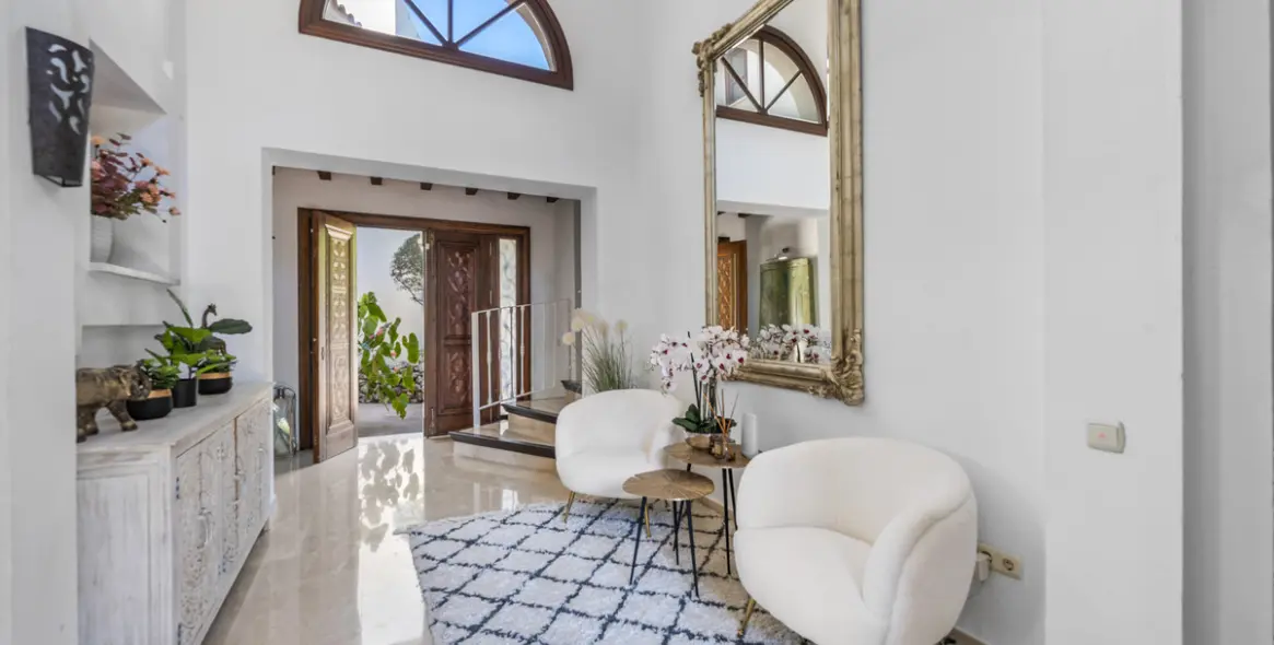 Venta de villa independiente en Estepona 5