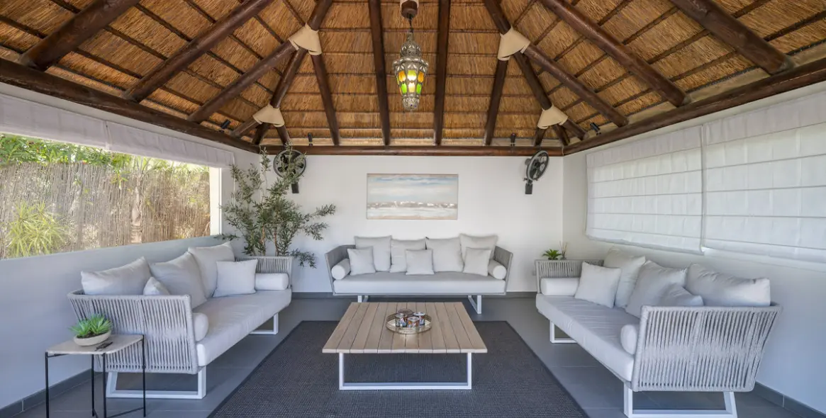 Venta de villa independiente en Estepona 49