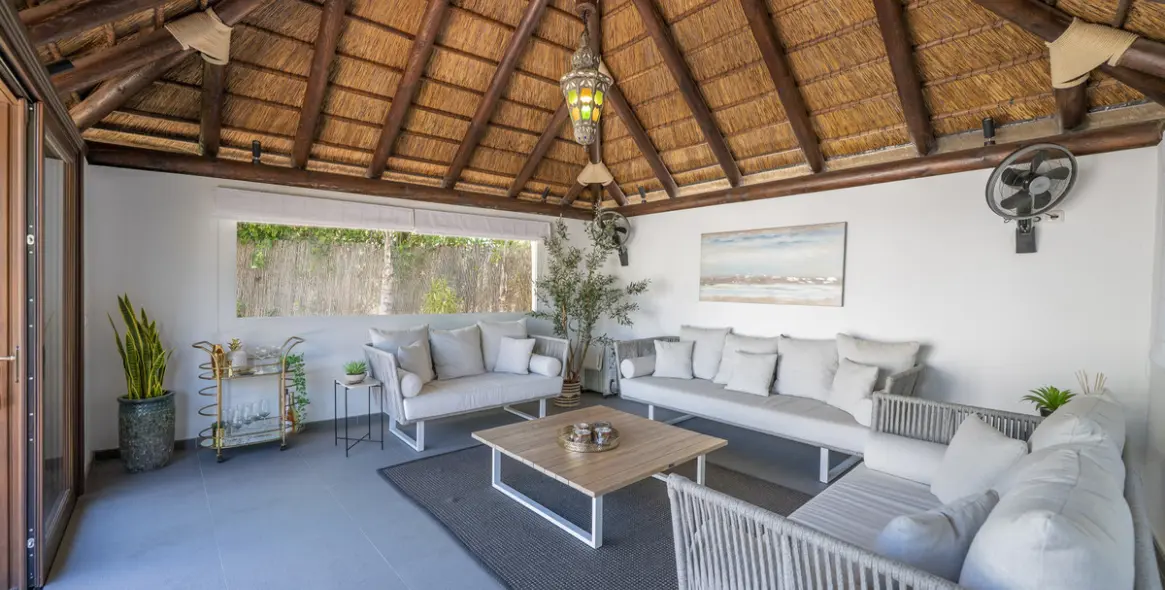 Venta de villa independiente en Estepona 51