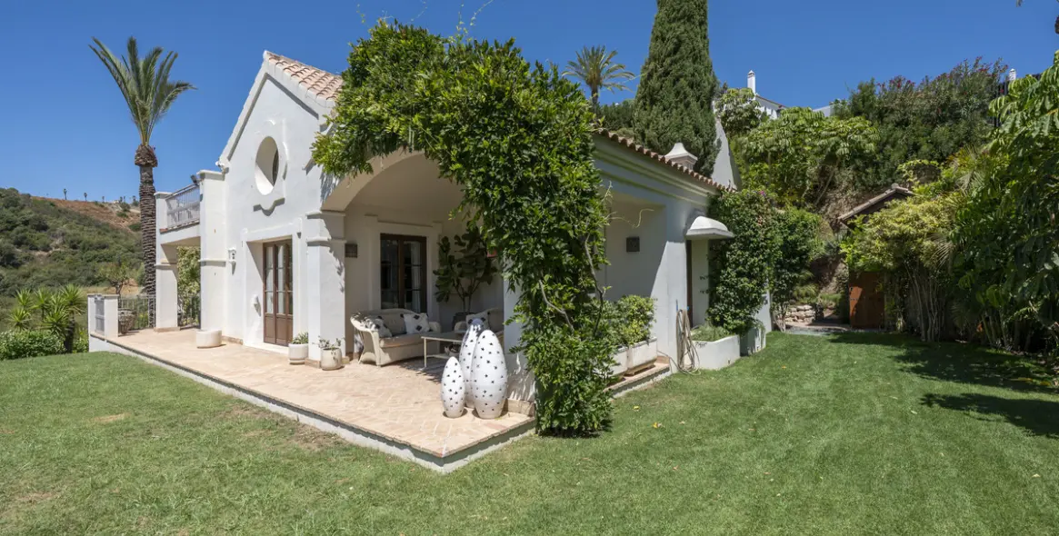 Venta de villa independiente en Estepona 58