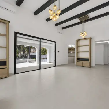 Venta de villa independiente en Guadalmina Alta