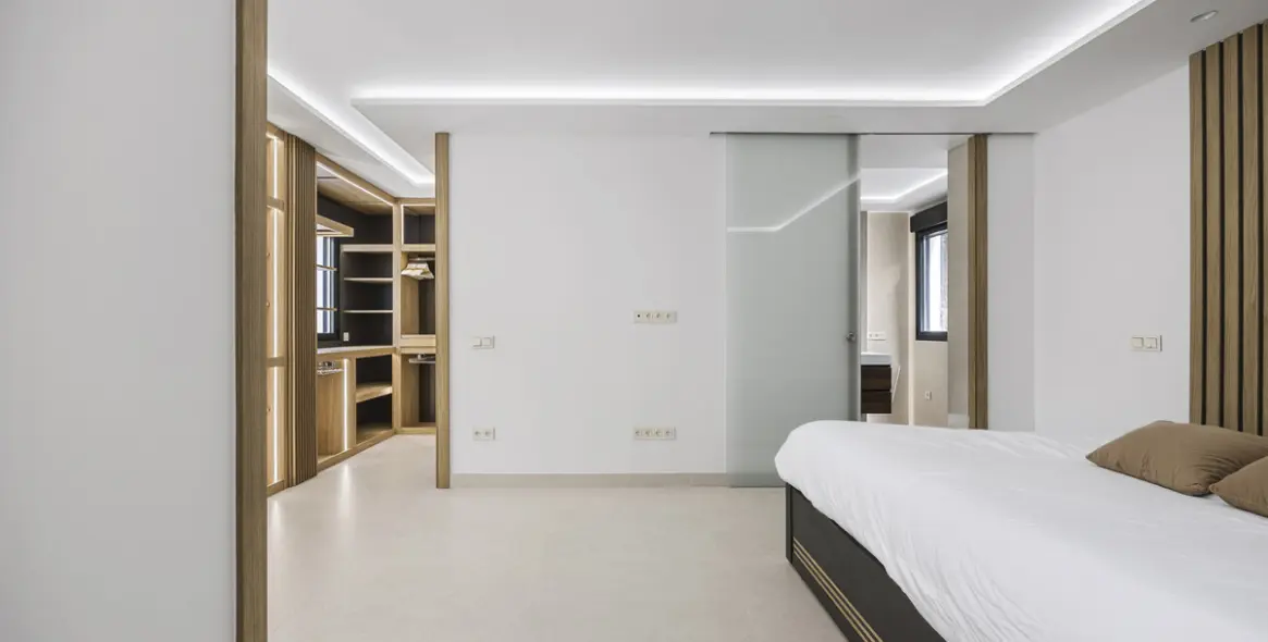 Venta de villa independiente en Guadalmina Alta 15
