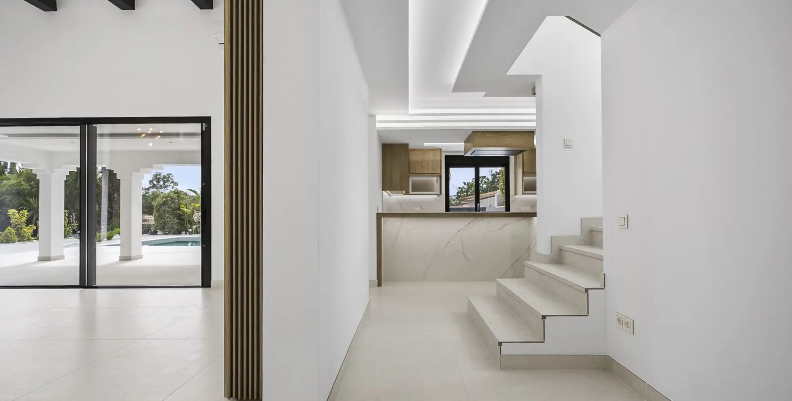 Venta de villa independiente en Guadalmina Alta 9