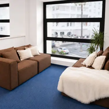 Long-term rent of office in La Campana