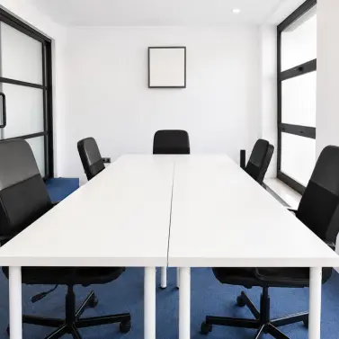 Long-term rent of office in La Campana