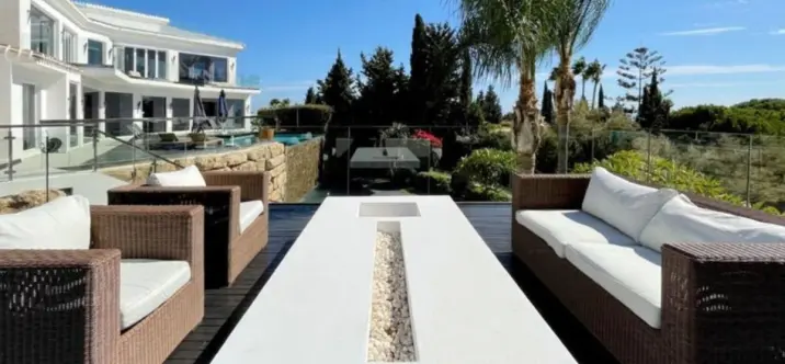 Long-term rent of detached villa in Las Chapas 1