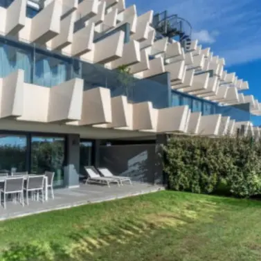 Long-term rent of ground floor apartment in Estepona