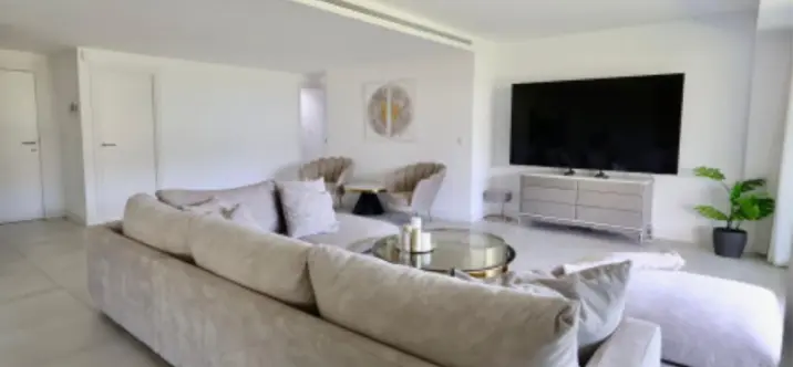 Long-term rent of ground floor apartment in Estepona 2