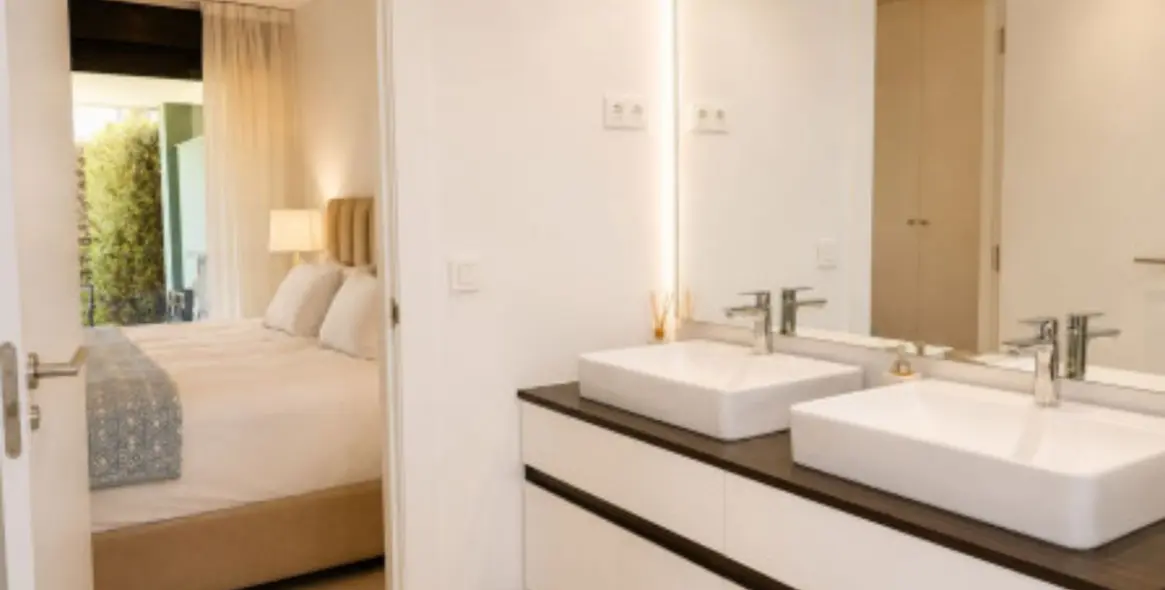 Long-term rent of ground floor apartment in Estepona 11
