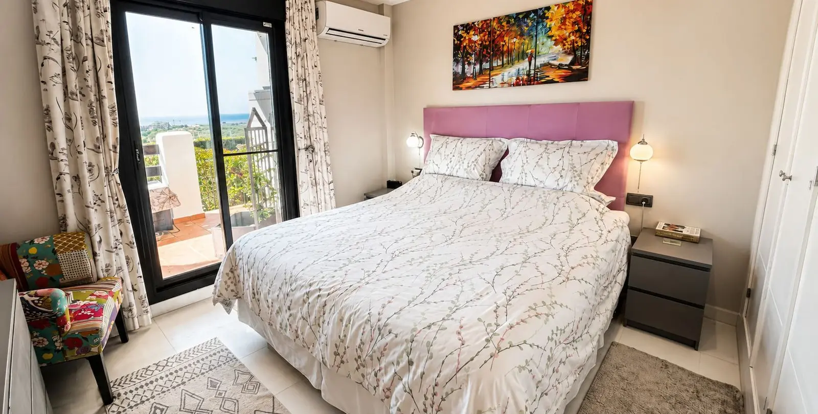 Продажа апартаментов на первом этаже в Doña Julia 16