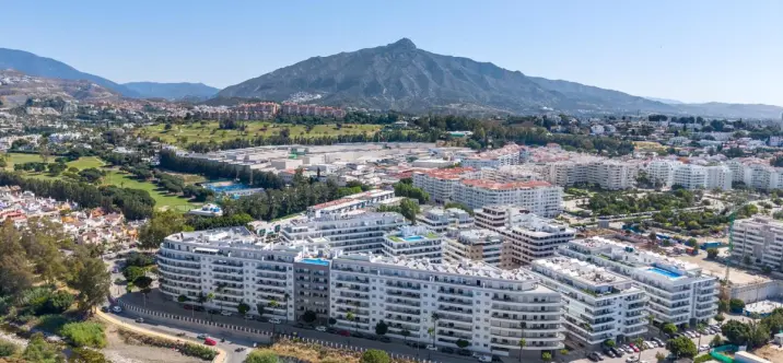 Продажа пентхауса в Nueva Andalucía 0