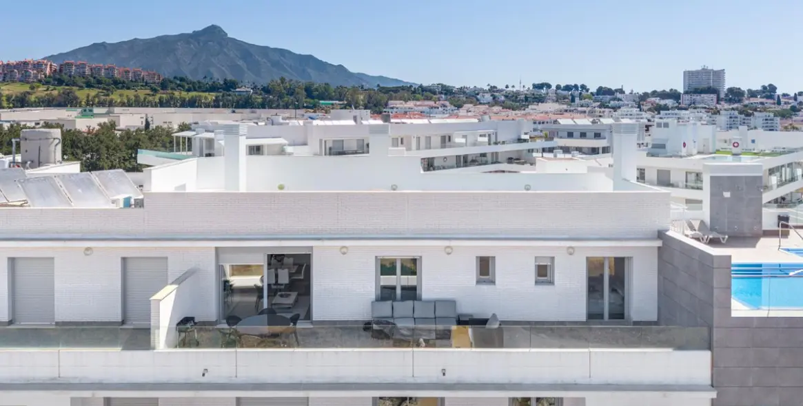 Продажа пентхауса в Nueva Andalucía 11