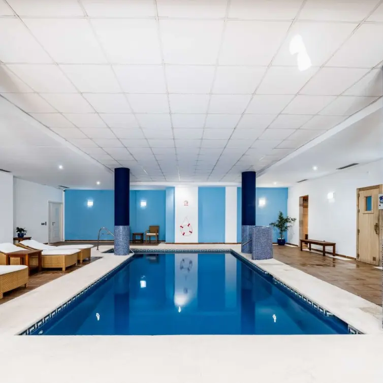 Venta de apartamento en planta media en Nueva Andalucía