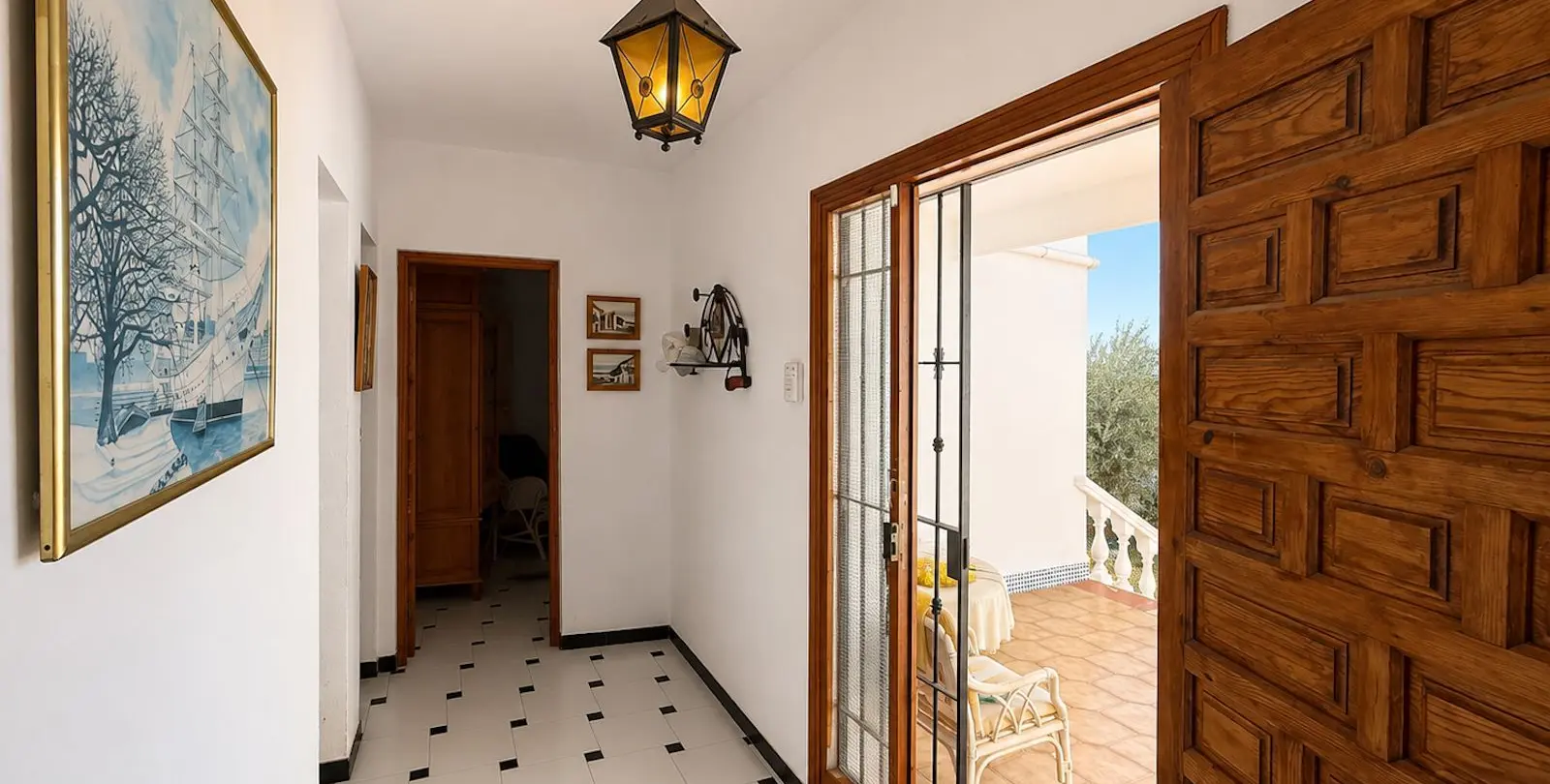 Sale of detached villa in Chilches 6