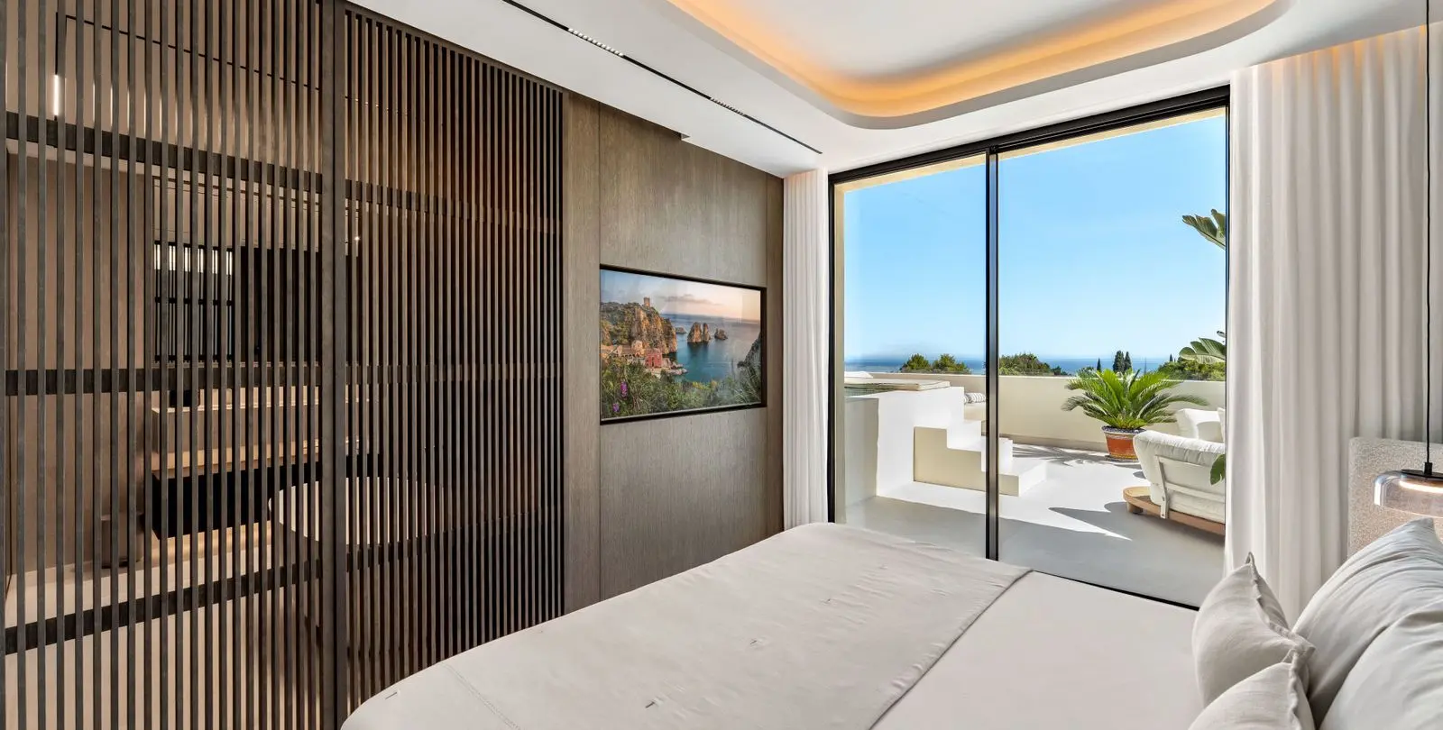 Sale of penthouse in The Golden Mile 18