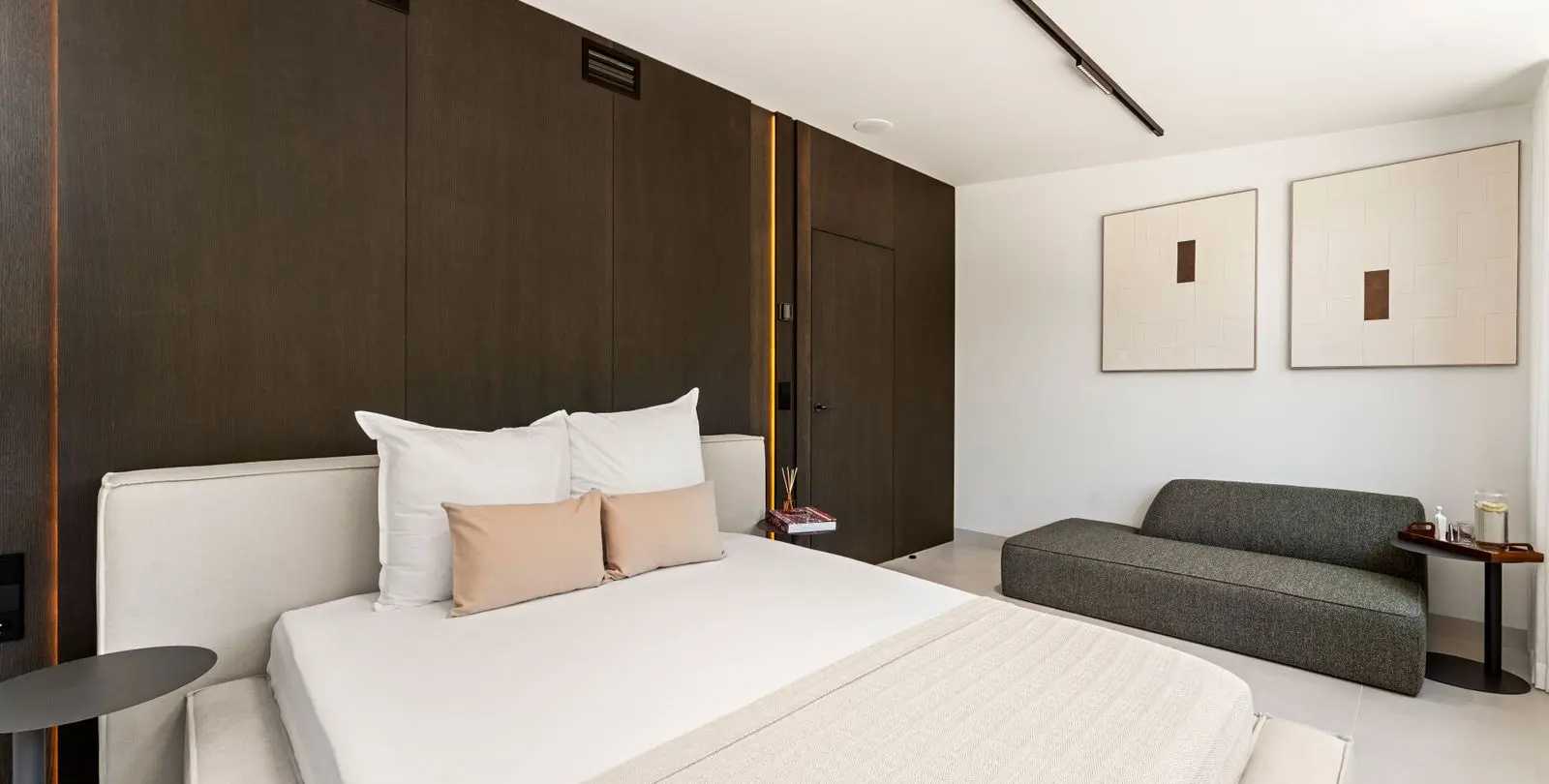 Sale of penthouse in The Golden Mile 23