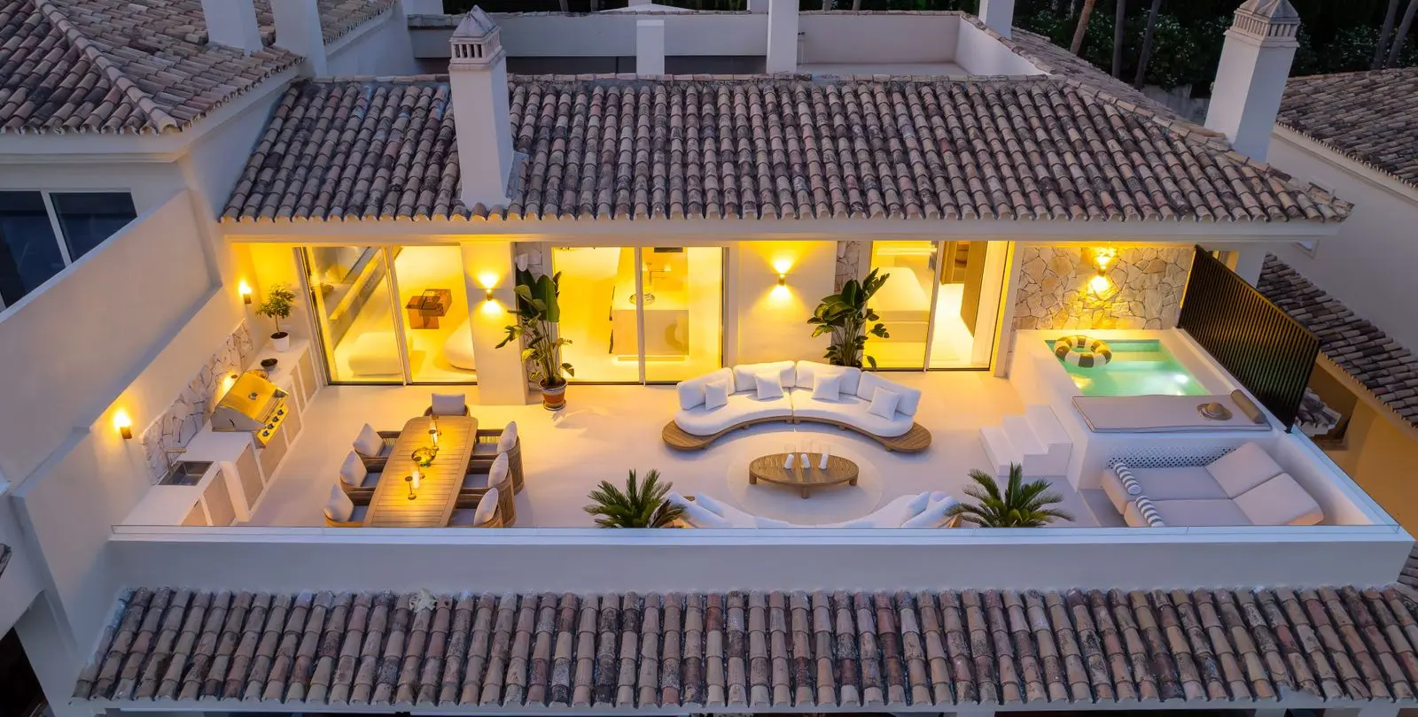 Sale of penthouse in The Golden Mile 27